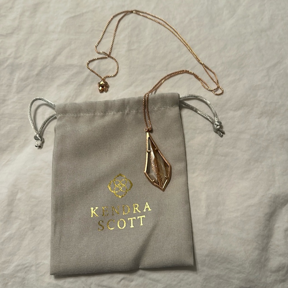 Kendra Scott Necklace